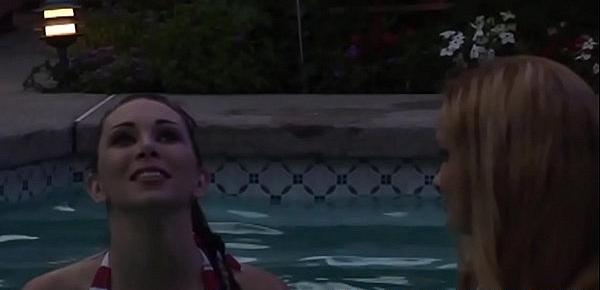  Mature lesbian in bikini gets pussy fingered